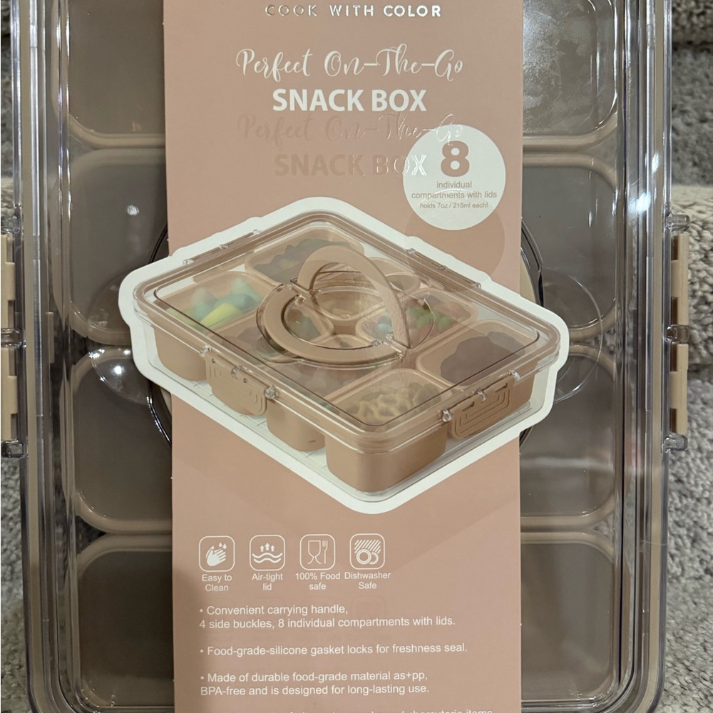 CWC Tan Snack Box with Compartments - Picture 2 of 6